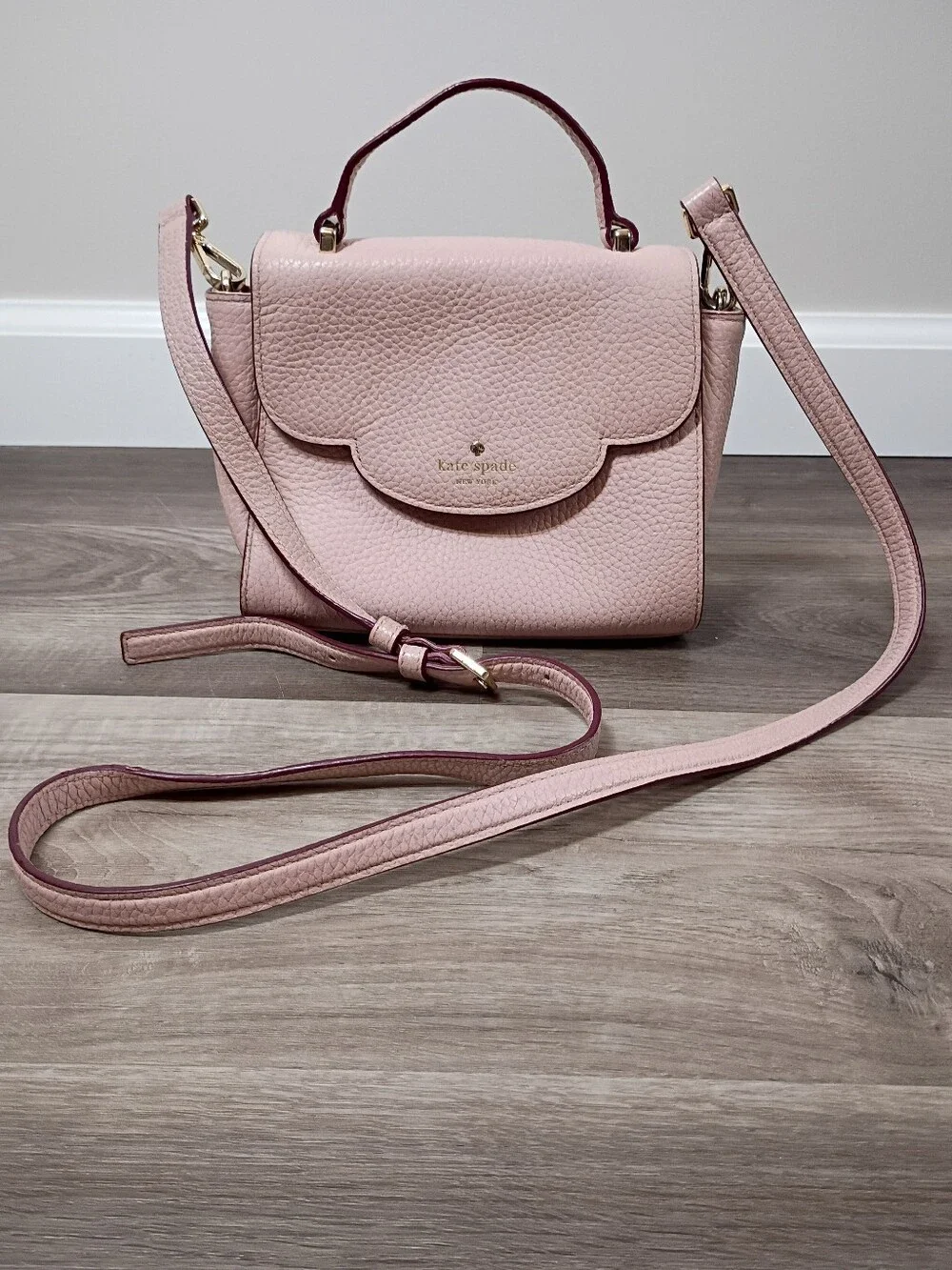 Kate Spade Classic Casual Light Pink Pebbled Leather Mini Small Satchel Handbag
